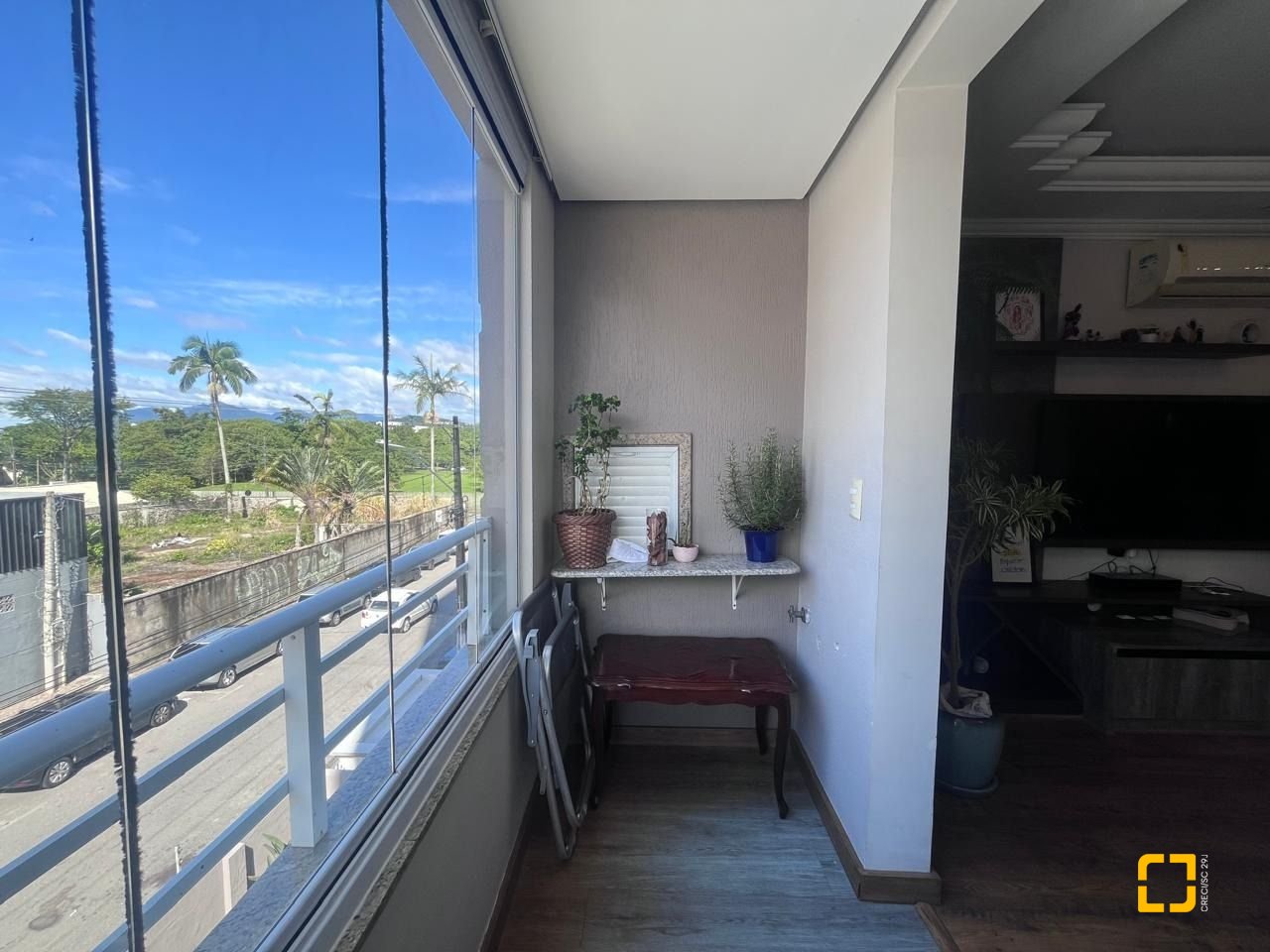 Apartamento com 153m², 3 quartos (sendo 1 suíte), 1 garagem, no bairro Kobrasol em São José