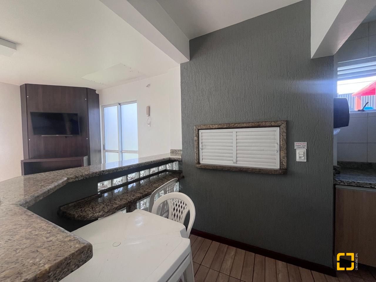 Apartamento com 153m², 3 quartos (sendo 1 suíte), 1 garagem, no bairro Kobrasol em São José
