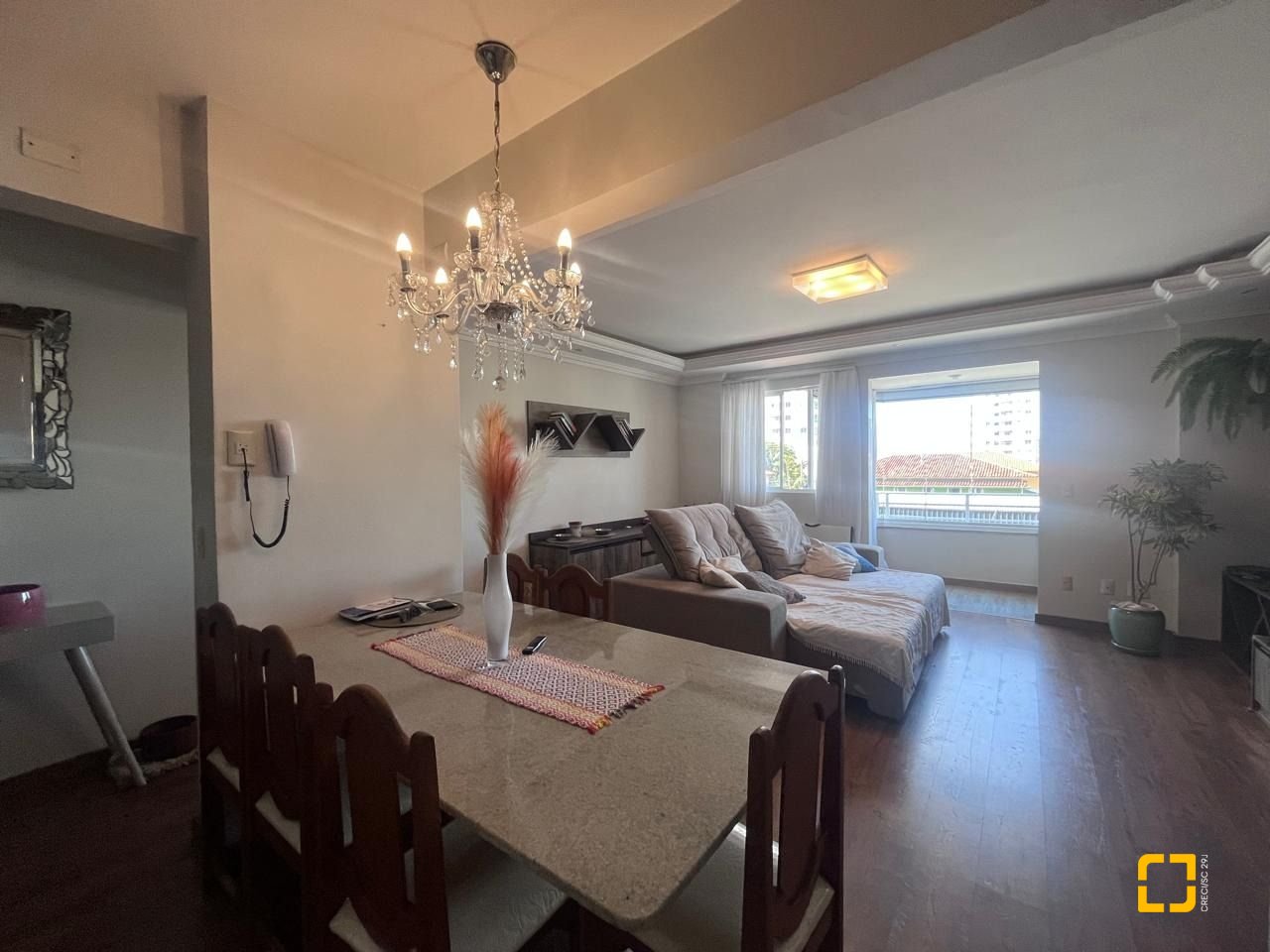 Apartamento com 153m², 3 quartos (sendo 1 suíte), 1 garagem, no bairro Kobrasol em São José