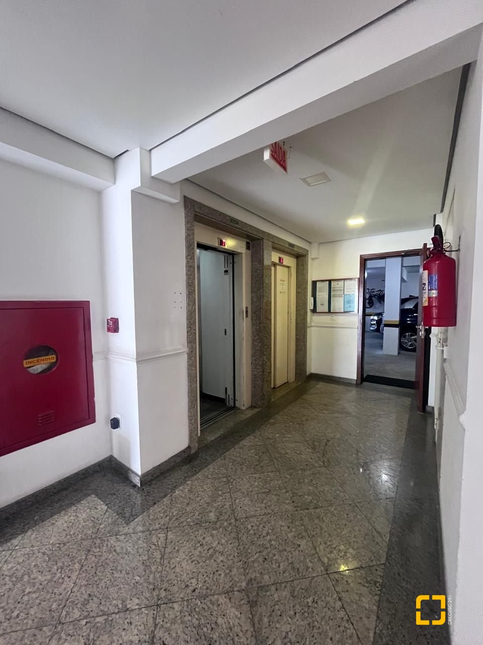 Apartamento com 153m², 3 quartos (sendo 1 suíte), 1 garagem, no bairro Kobrasol em São José
