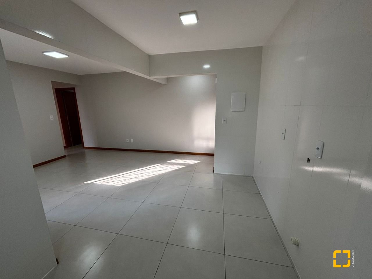 Apartamento com 43m², 2 quartos, 1 garagem, no bairro Estreito em Florianópolis