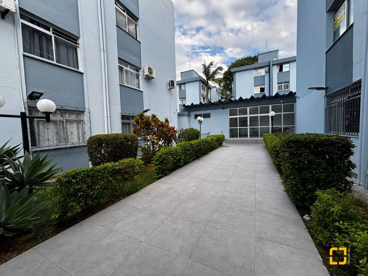 Apartamento com 43m², 2 quartos, 1 garagem, no bairro Estreito em Florianópolis