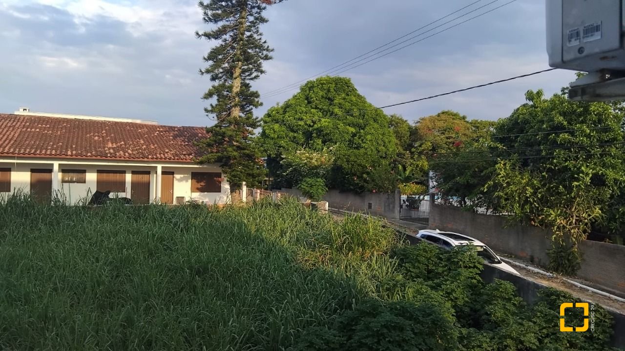 Apartamento com 63m², 2 quartos, 1 garagem, no bairro Ingleses em Florianópolis