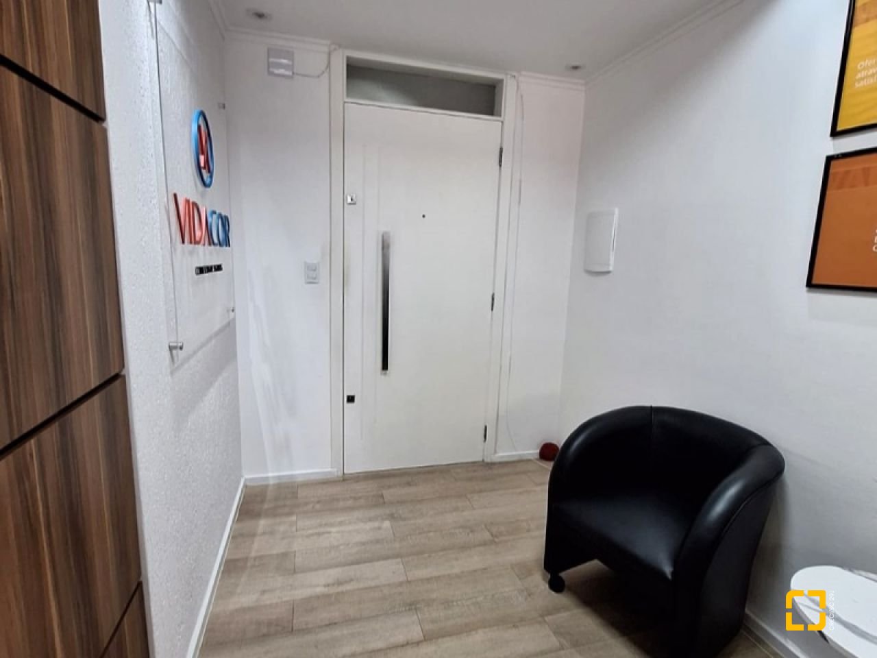 Sala com 95m², 1 garagem, no bairro Centro em Florianópolis