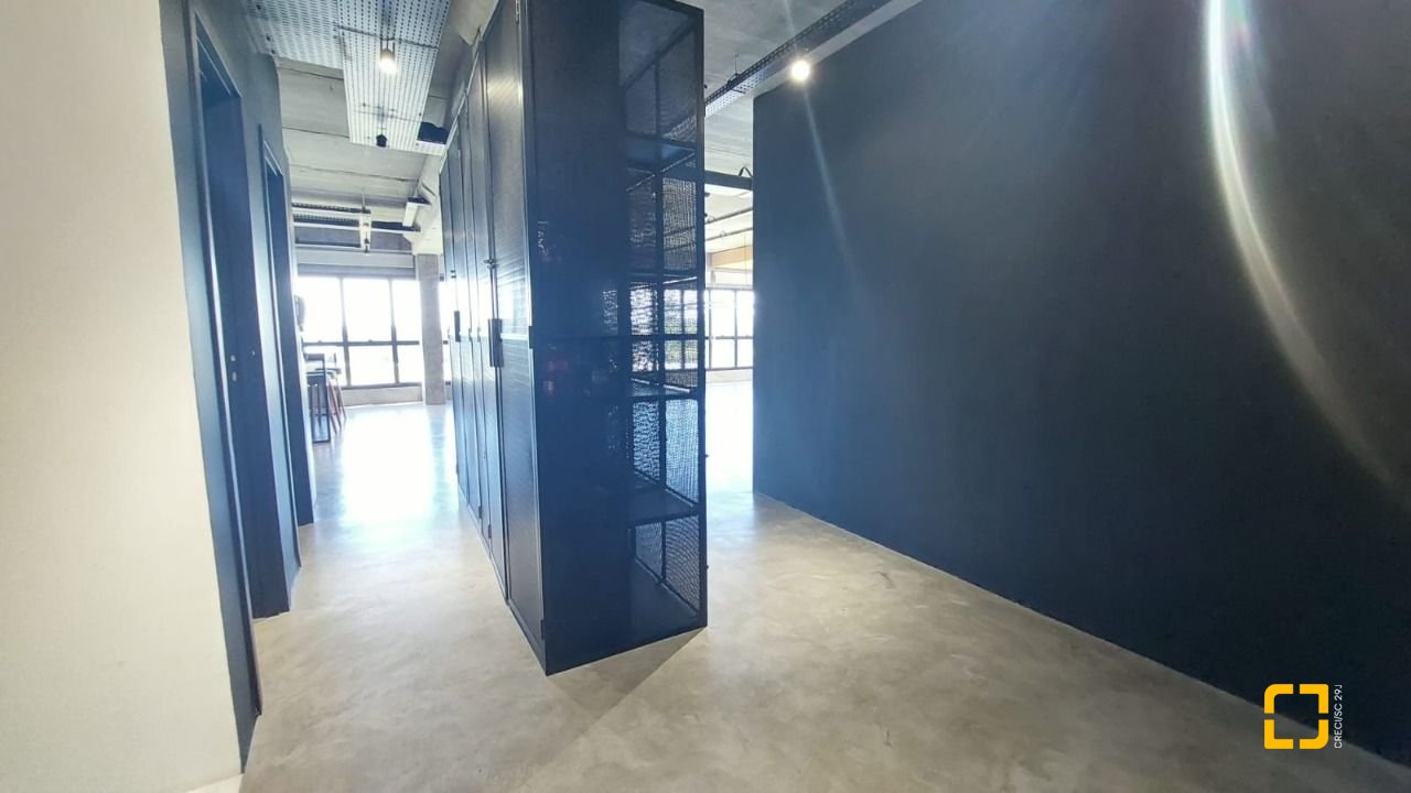 Sala com 136m², 1 garagem, no bairro Campeche em Florianópolis