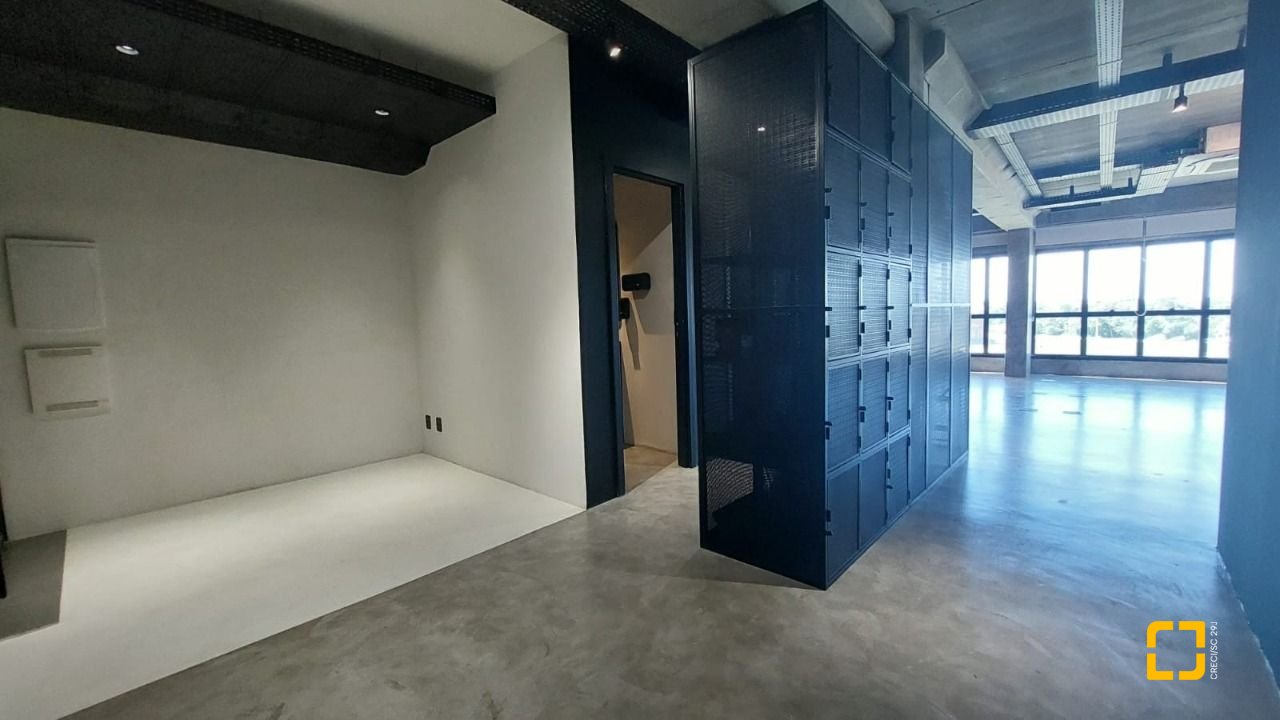 Sala com 136m², 1 garagem, no bairro Campeche em Florianópolis