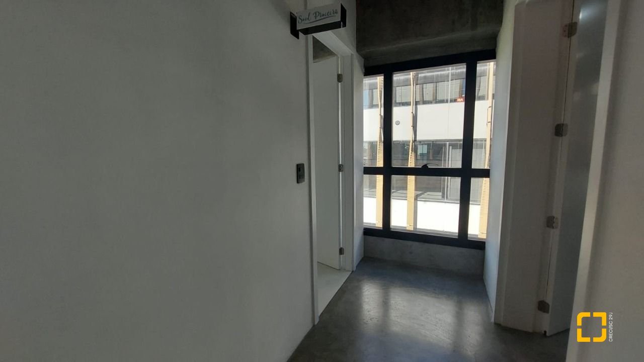 Sala com 136m², 1 garagem, no bairro Campeche em Florianópolis