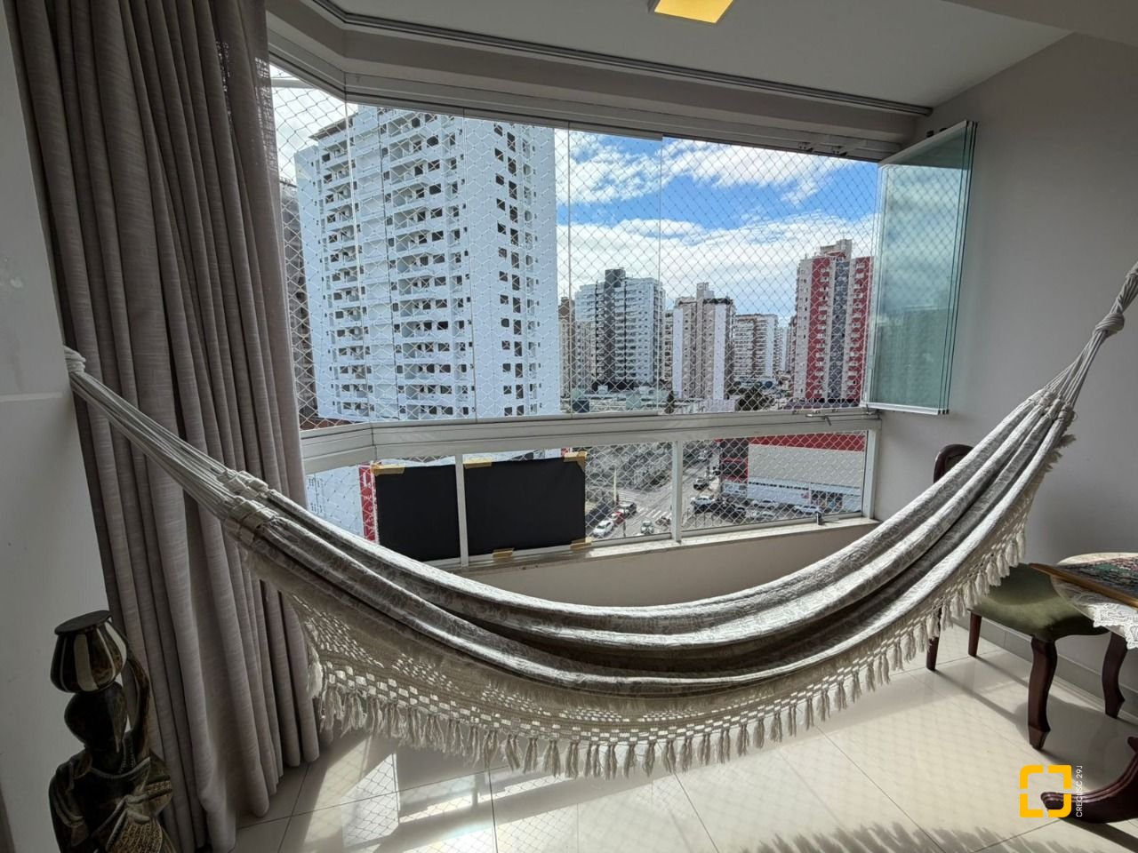 Apartamento com 119m², 4 quartos (sendo 1 suíte), 1 garagem, no bairro Kobrasol em São José
