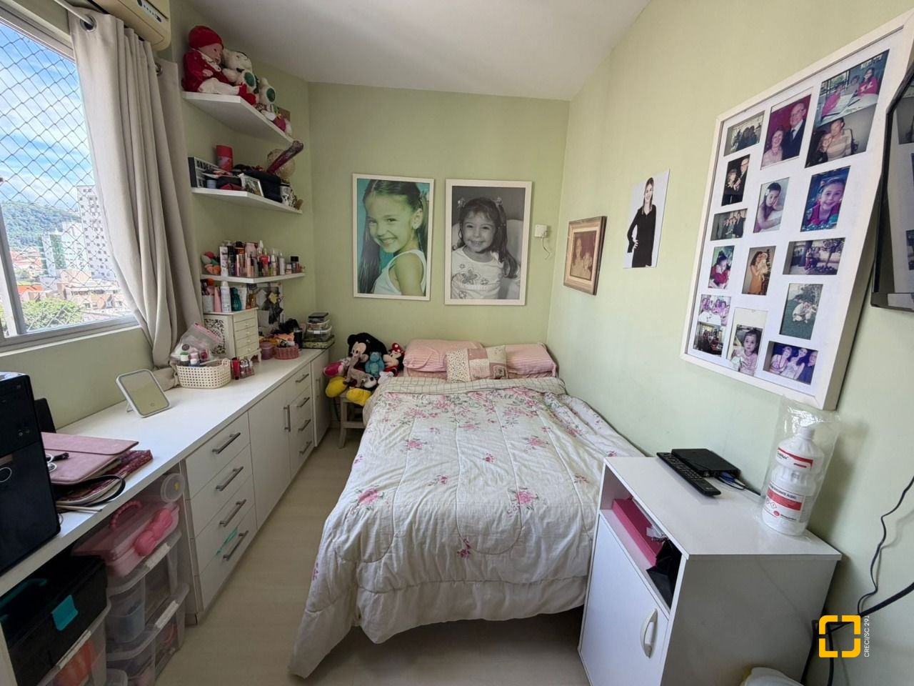 Apartamento com 119m², 4 quartos (sendo 1 suíte), 1 garagem, no bairro Kobrasol em São José