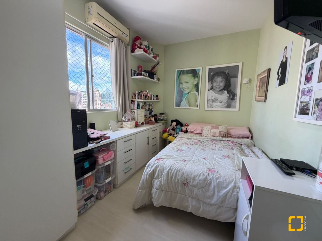 Apartamento com 119m², 4 quartos (sendo 1 suíte), 1 garagem, no bairro Kobrasol em São José