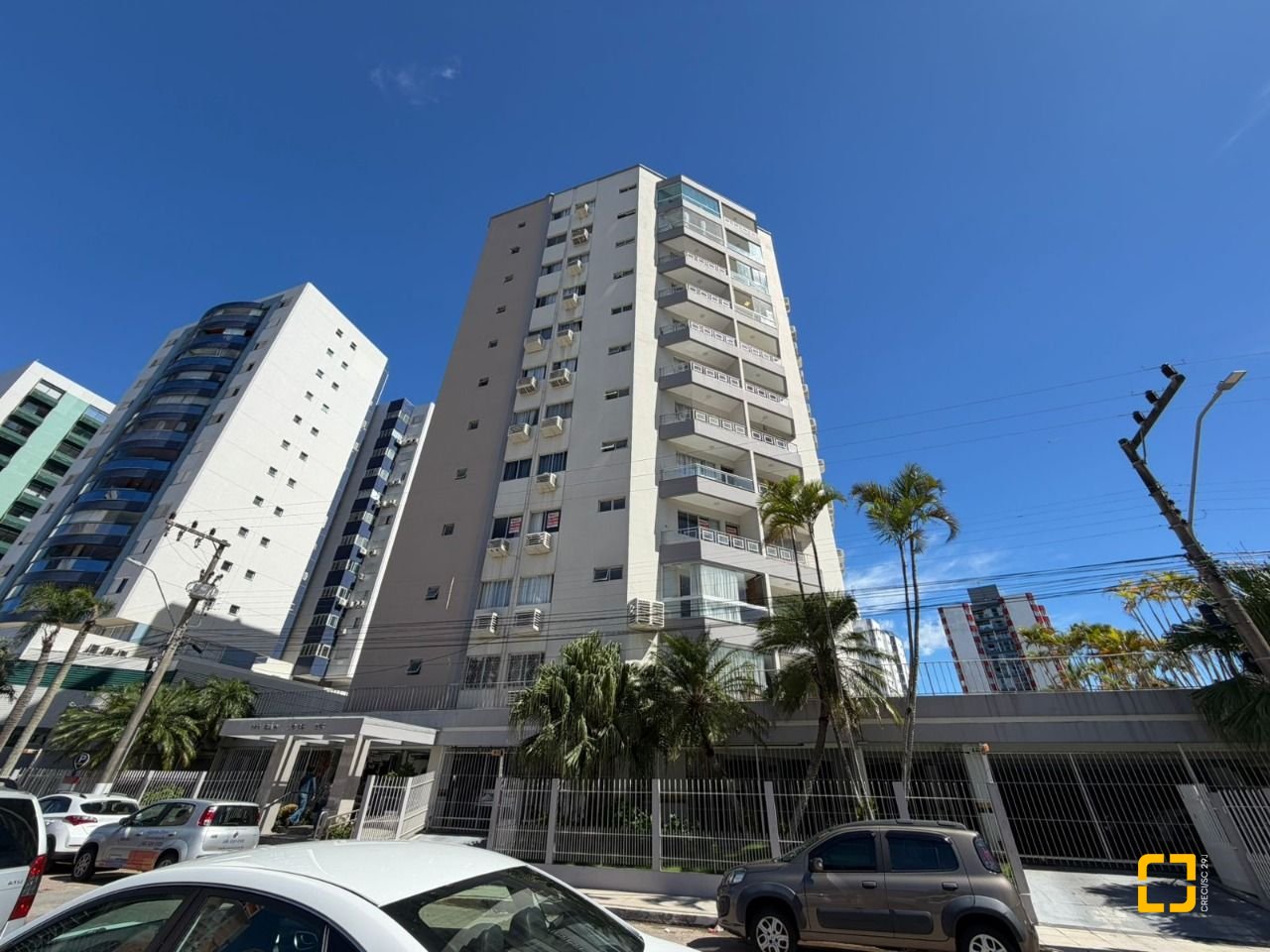 Apartamento com 119m², 4 quartos (sendo 1 suíte), 1 garagem, no bairro Kobrasol em São José