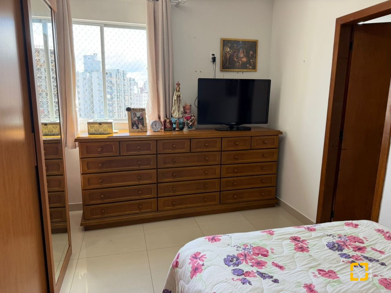 Apartamento com 119m², 4 quartos (sendo 1 suíte), 1 garagem, no bairro Kobrasol em São José