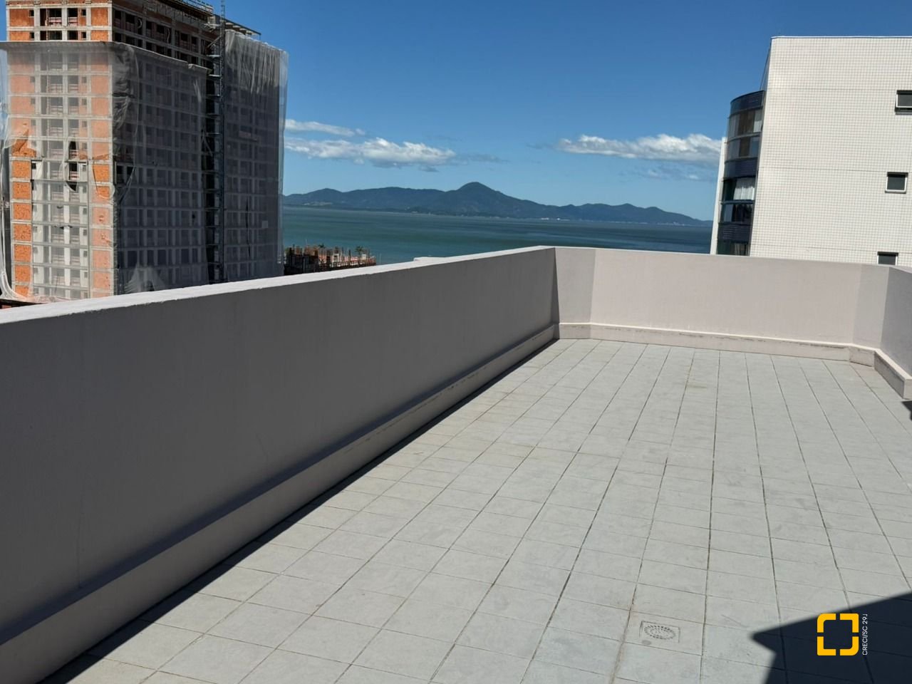 Apartamento com 119m², 4 quartos (sendo 1 suíte), 1 garagem, no bairro Kobrasol em São José