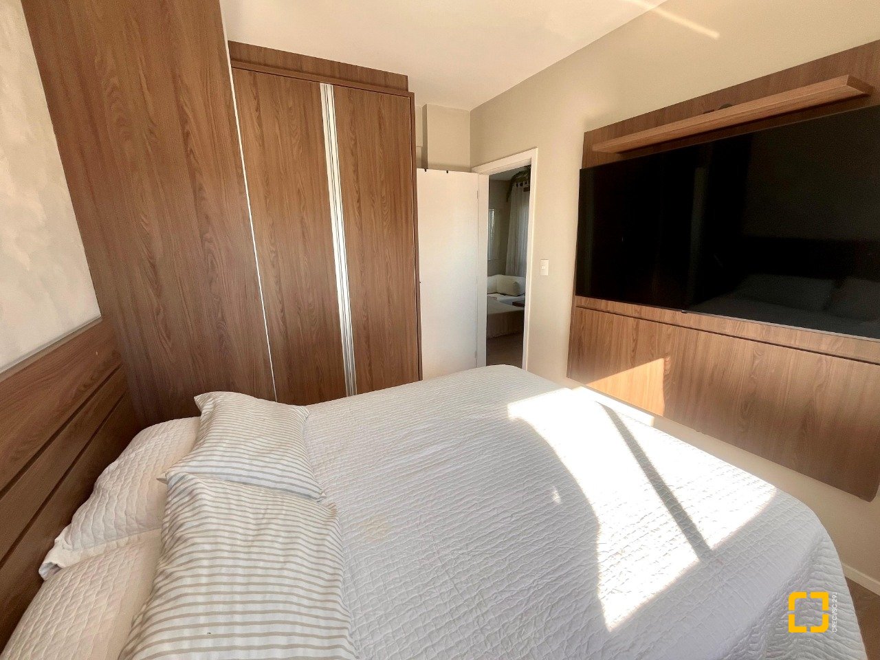Apartamento com 57m², 2 quartos, 1 garagem, no bairro Barreiros em São José