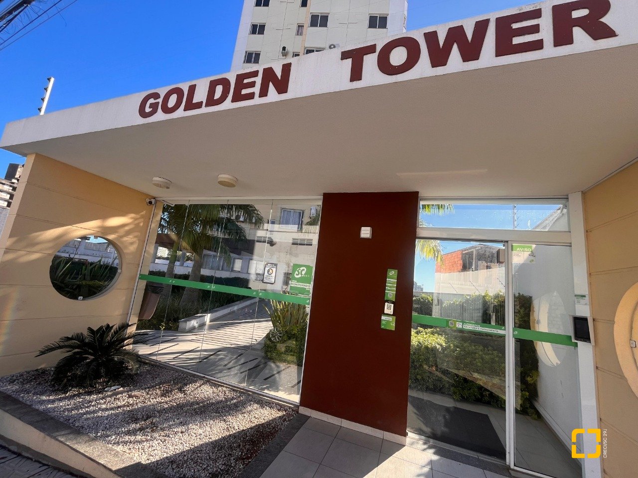 Apartamento com 57m², 2 quartos, 1 garagem, no bairro Barreiros em São José