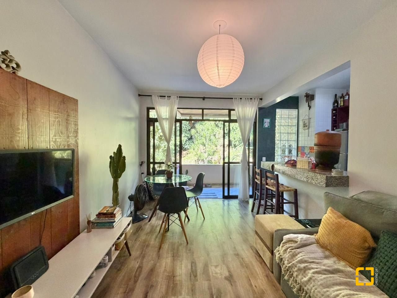Apartamento com 49m², 1 quarto, 1 garagem, no bairro Jurerê em Florianópolis