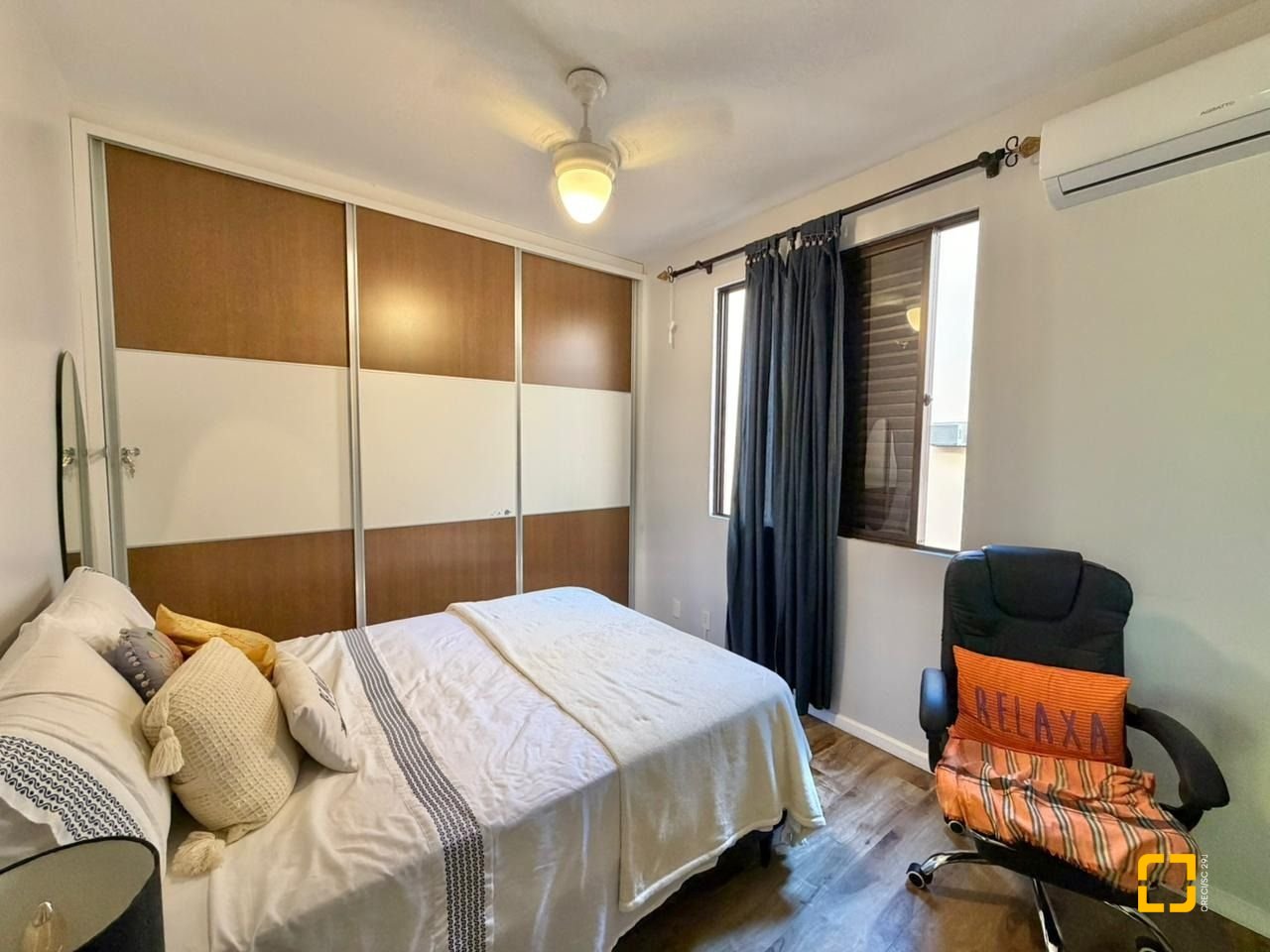 Apartamento com 49m², 1 quarto, 1 garagem, no bairro Jurerê em Florianópolis