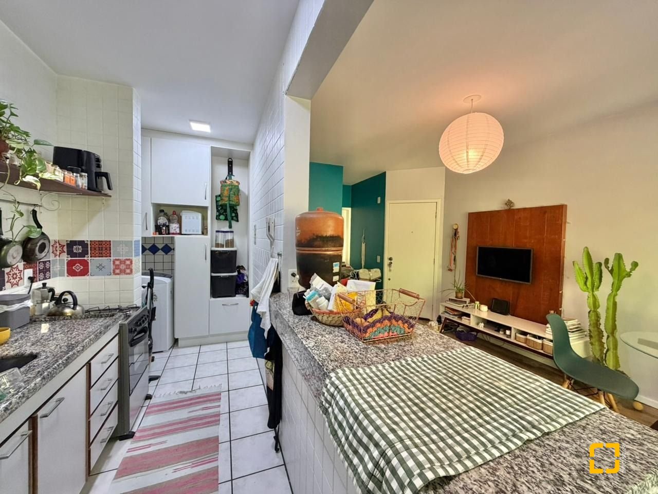 Apartamento com 49m², 1 quarto, 1 garagem, no bairro Jurerê em Florianópolis