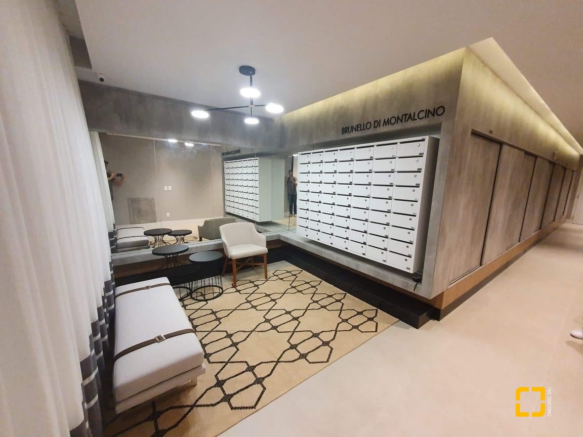 Apartamento com 71m², 1 quarto, 1 garagem, no bairro Carvoeira em Florianópolis