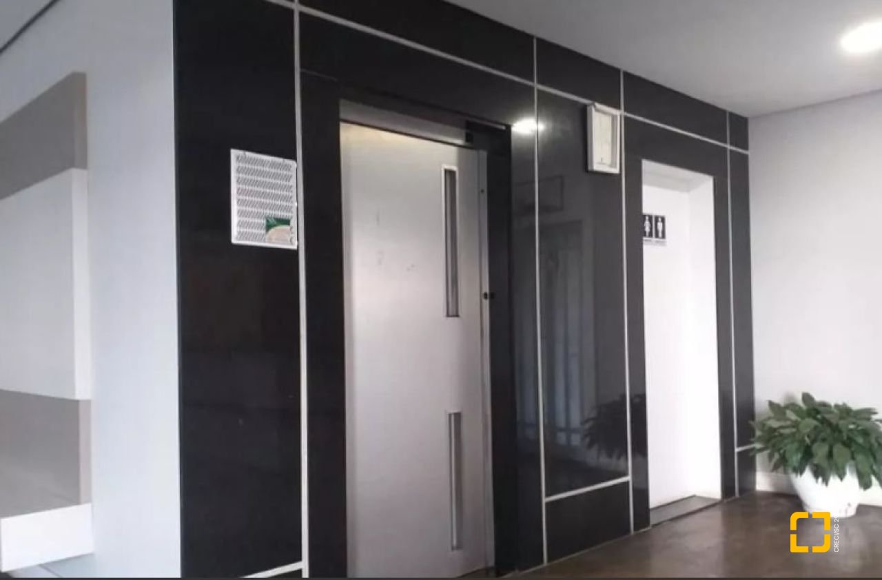 Apartamento com 38m², 1 quarto, 1 garagem, no bairro Ponta das Canas em Florianópolis