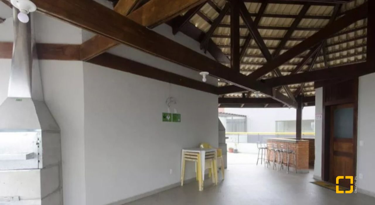 Apartamento com 38m², 1 quarto, 1 garagem, no bairro Ponta das Canas em Florianópolis