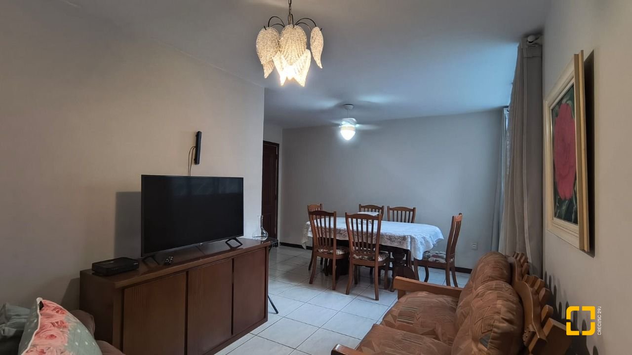 Apartamento com 65m², 3 quartos, 1 garagem, no bairro Kobrasol em São José