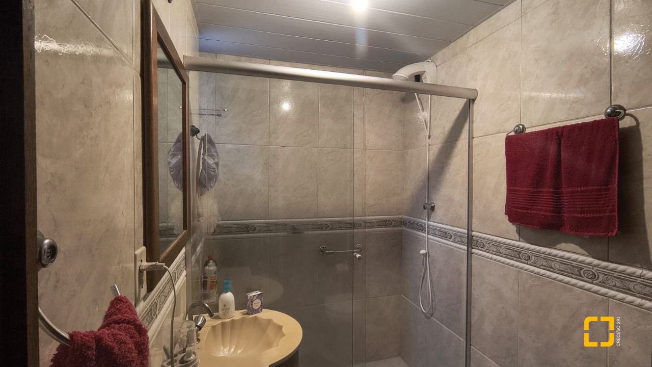 Apartamento com 65m², 3 quartos, 1 garagem, no bairro Kobrasol em São José