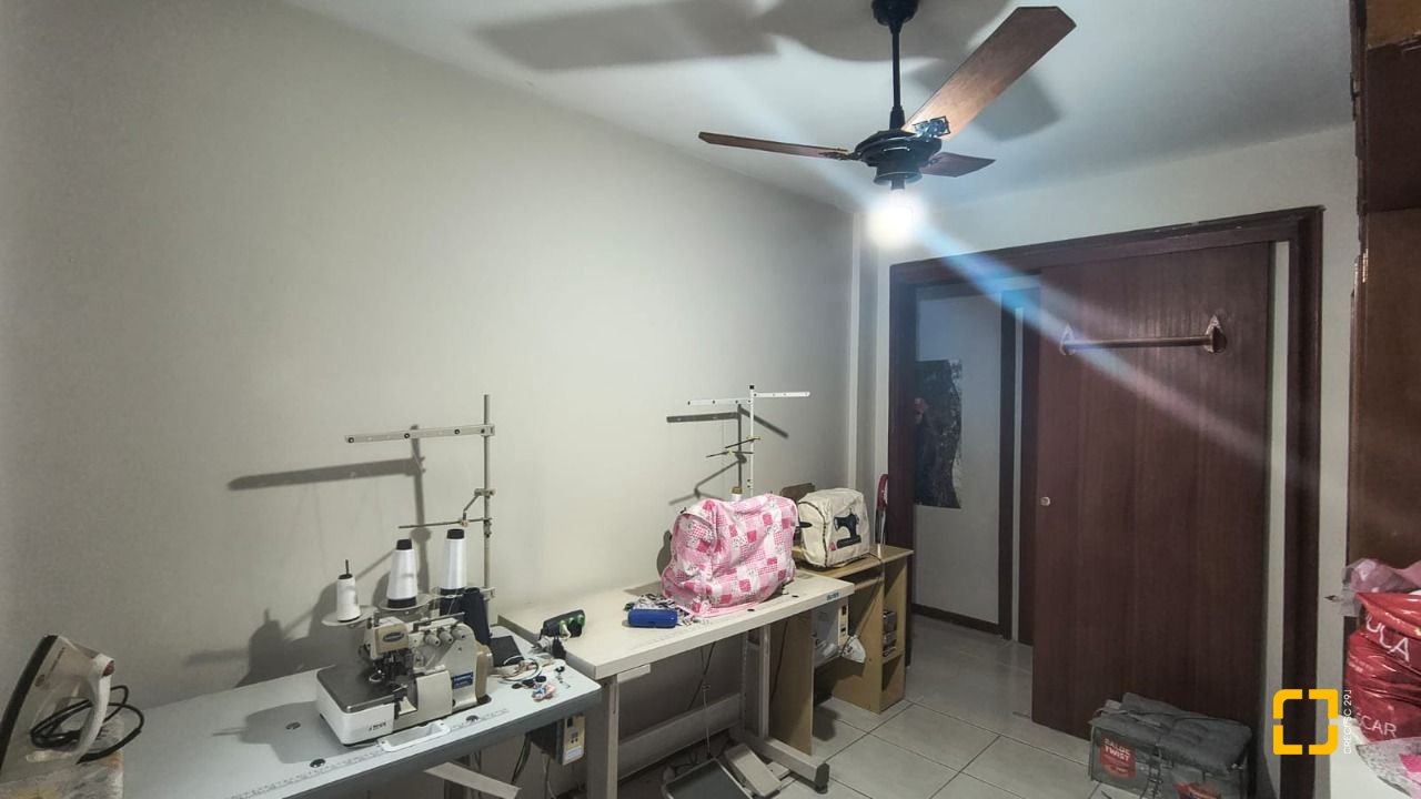 Apartamento com 65m², 3 quartos, 1 garagem, no bairro Kobrasol em São José