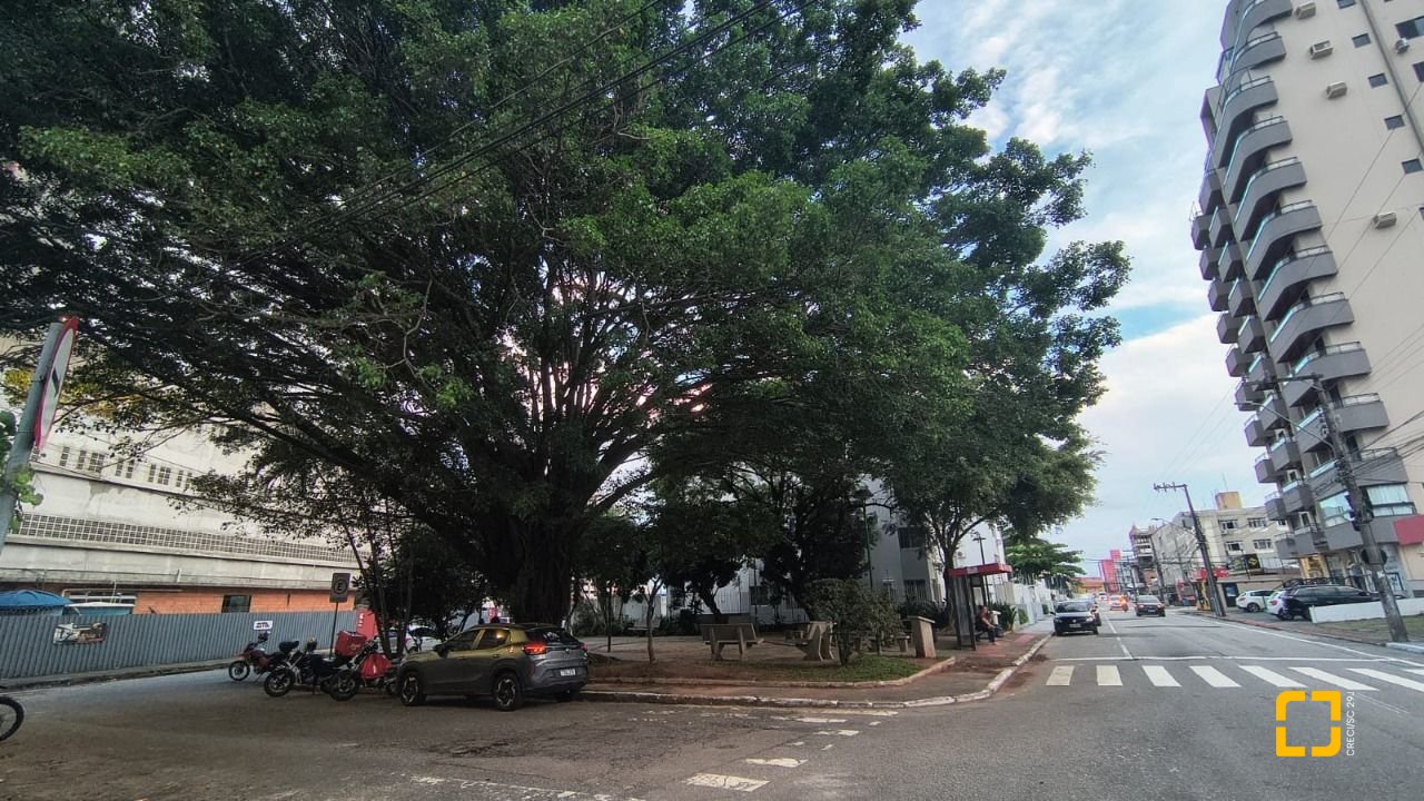 Apartamento com 65m², 3 quartos, 1 garagem, no bairro Kobrasol em São José