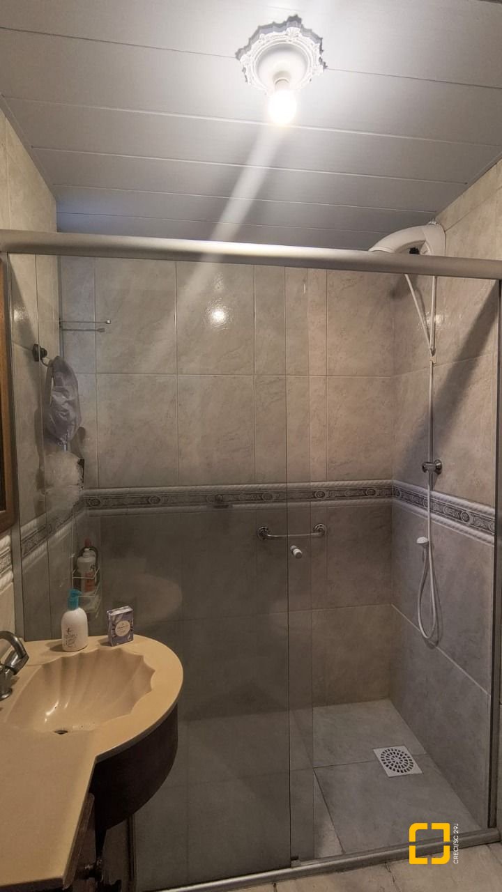 Apartamento com 65m², 3 quartos, 1 garagem, no bairro Kobrasol em São José