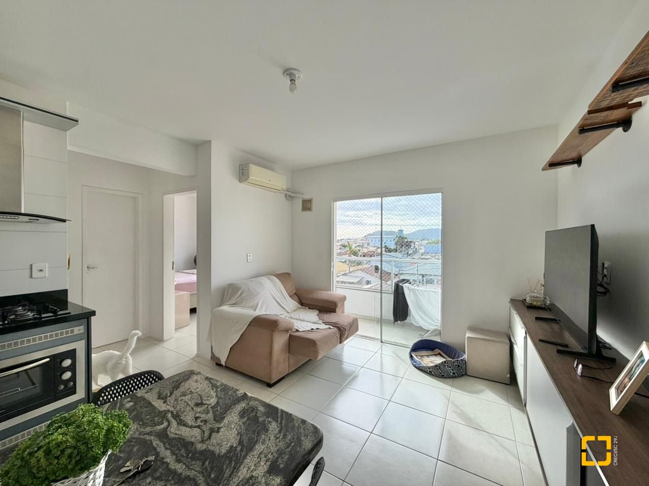 Apartamento com 63m², 2 quartos, 1 garagem, no bairro Forquilhas em São José