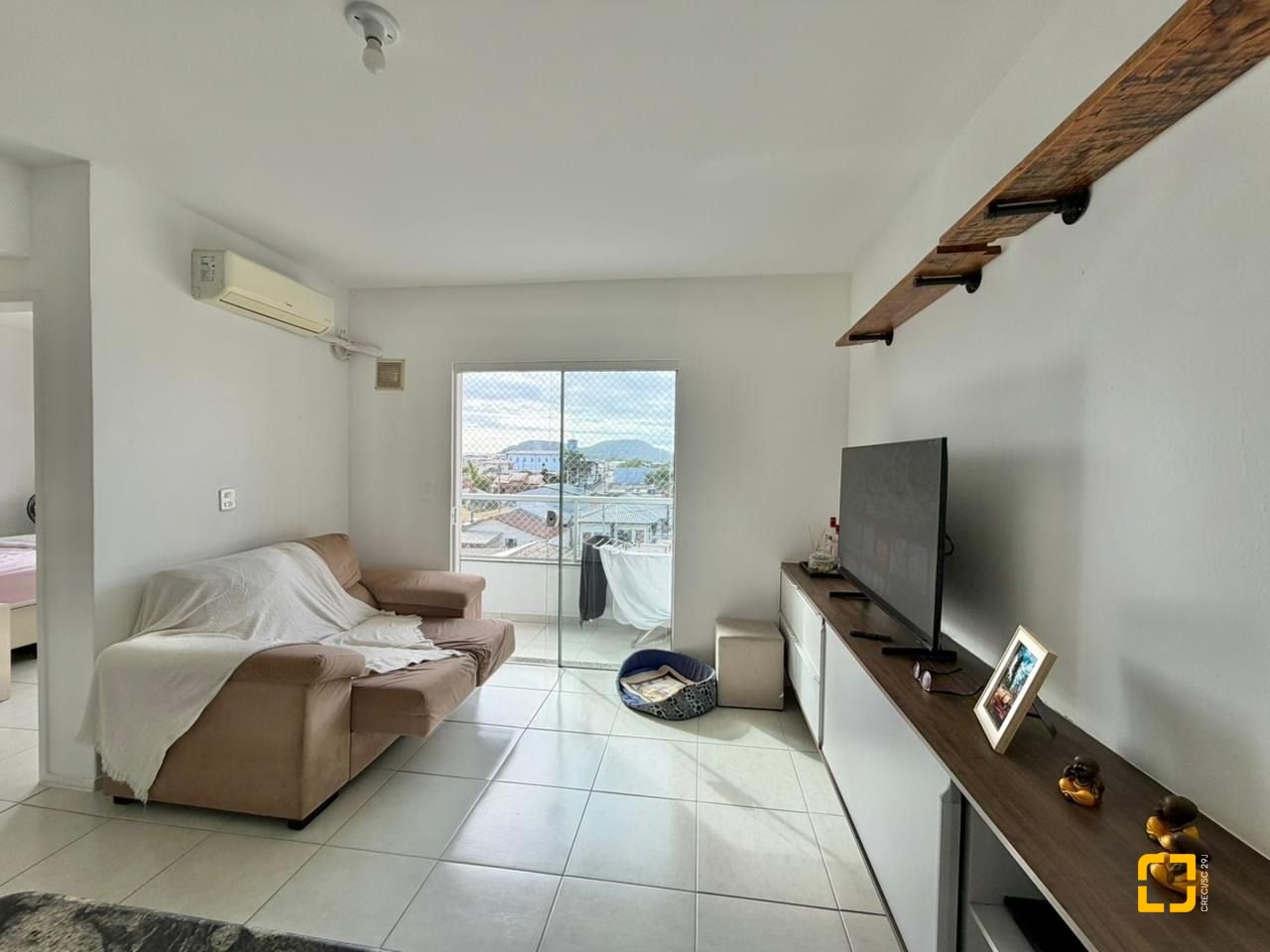 Apartamento com 63m², 2 quartos, 1 garagem, no bairro Forquilhas em São José