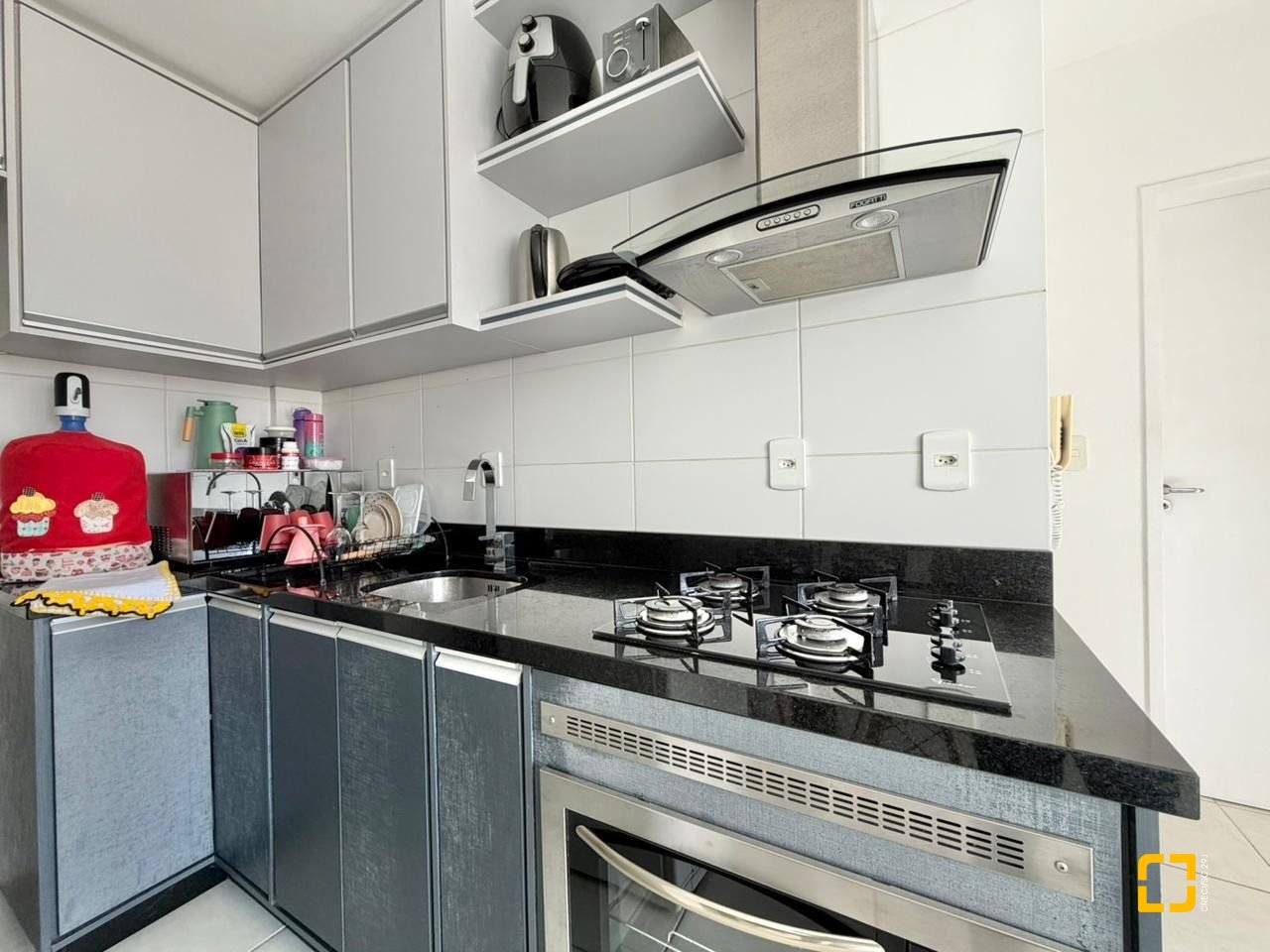 Apartamento com 63m², 2 quartos, 1 garagem, no bairro Forquilhas em São José