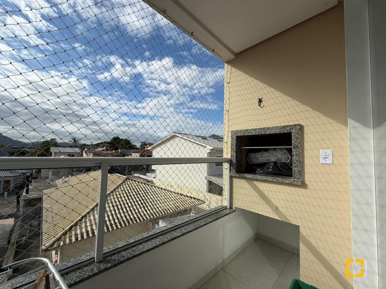 Apartamento com 63m², 2 quartos, 1 garagem, no bairro Forquilhas em São José