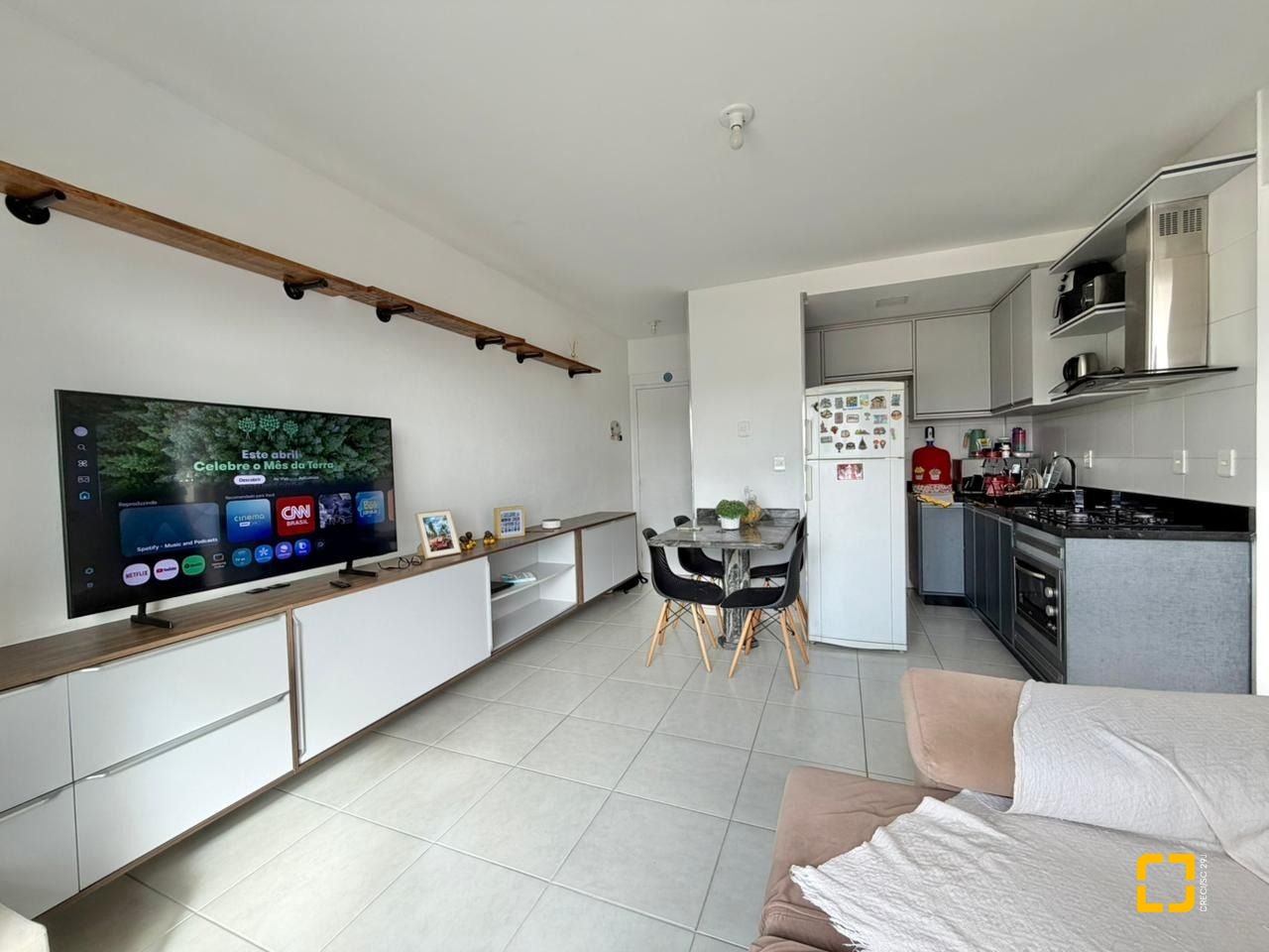 Apartamento com 63m², 2 quartos, 1 garagem, no bairro Forquilhas em São José