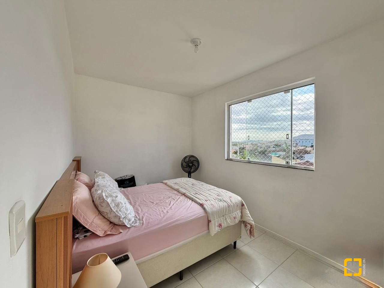 Apartamento com 63m², 2 quartos, 1 garagem, no bairro Forquilhas em São José