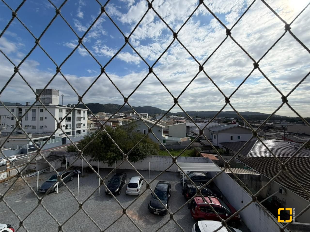 Apartamento com 63m², 2 quartos, 1 garagem, no bairro Forquilhas em São José