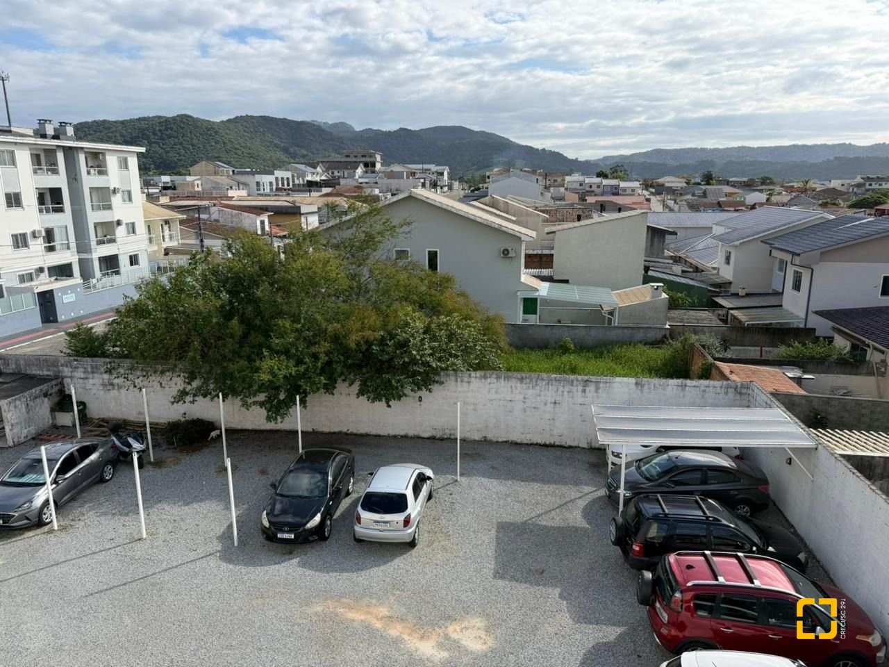 Apartamento com 63m², 2 quartos, 1 garagem, no bairro Forquilhas em São José