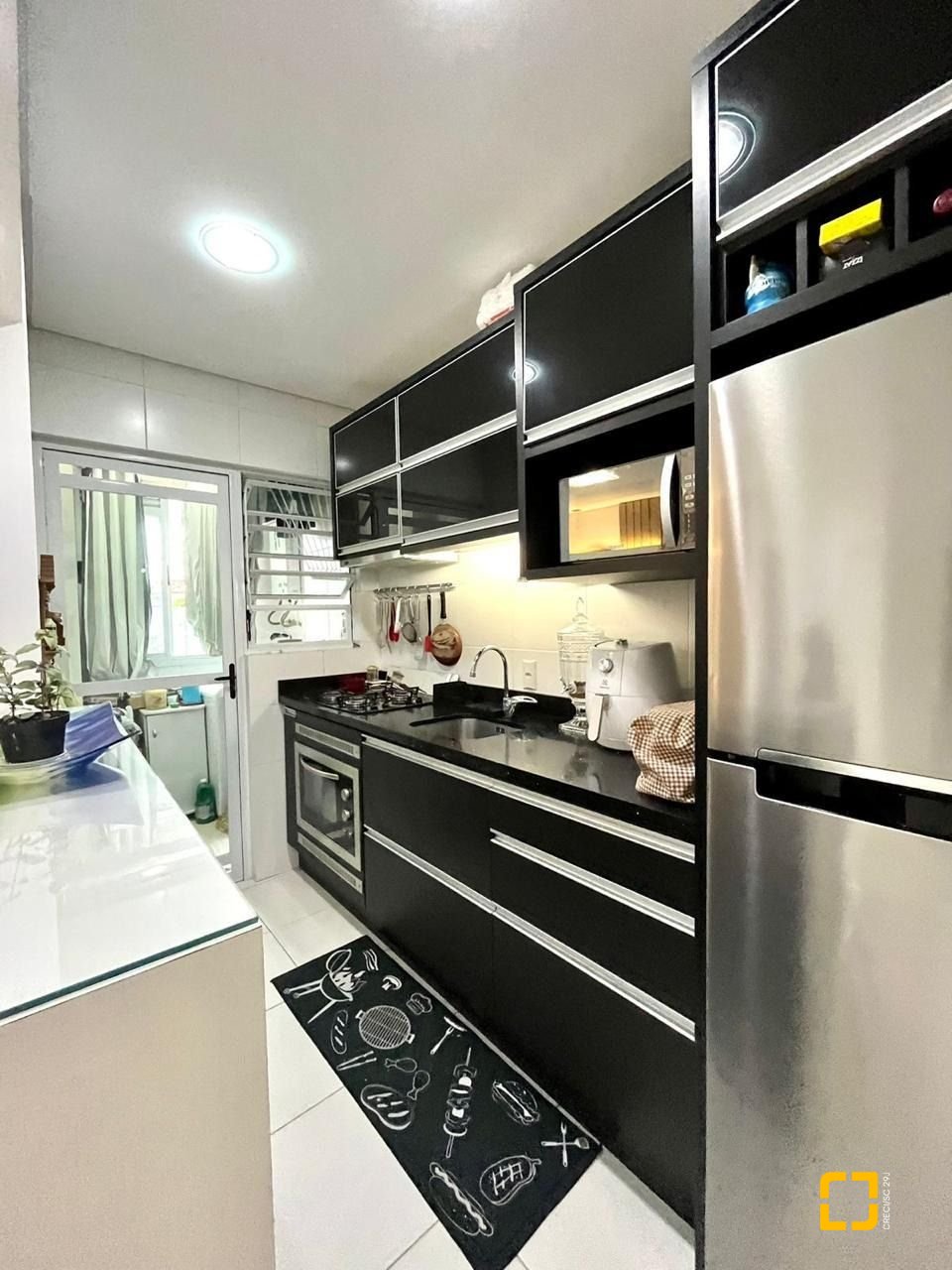 Apartamento com 78m², 3 quartos (sendo 1 suíte), 1 garagem, no bairro Ingleses em Florianópolis