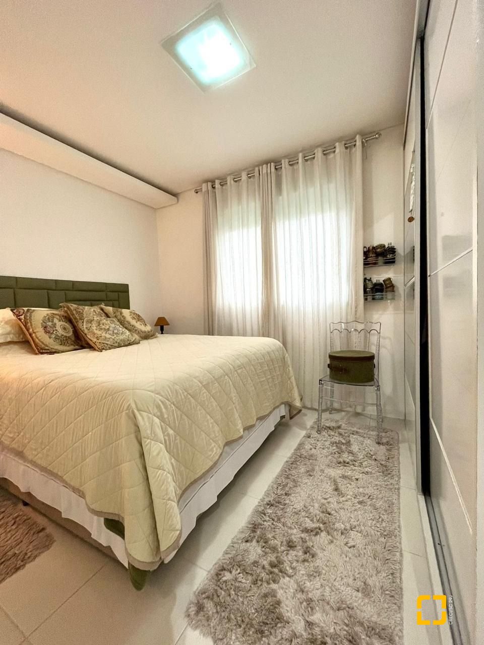 Apartamento com 78m², 3 quartos (sendo 1 suíte), 1 garagem, no bairro Ingleses em Florianópolis