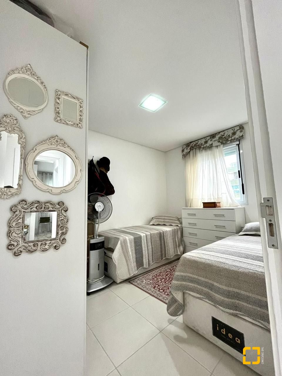 Apartamento com 78m², 3 quartos (sendo 1 suíte), 1 garagem, no bairro Ingleses em Florianópolis