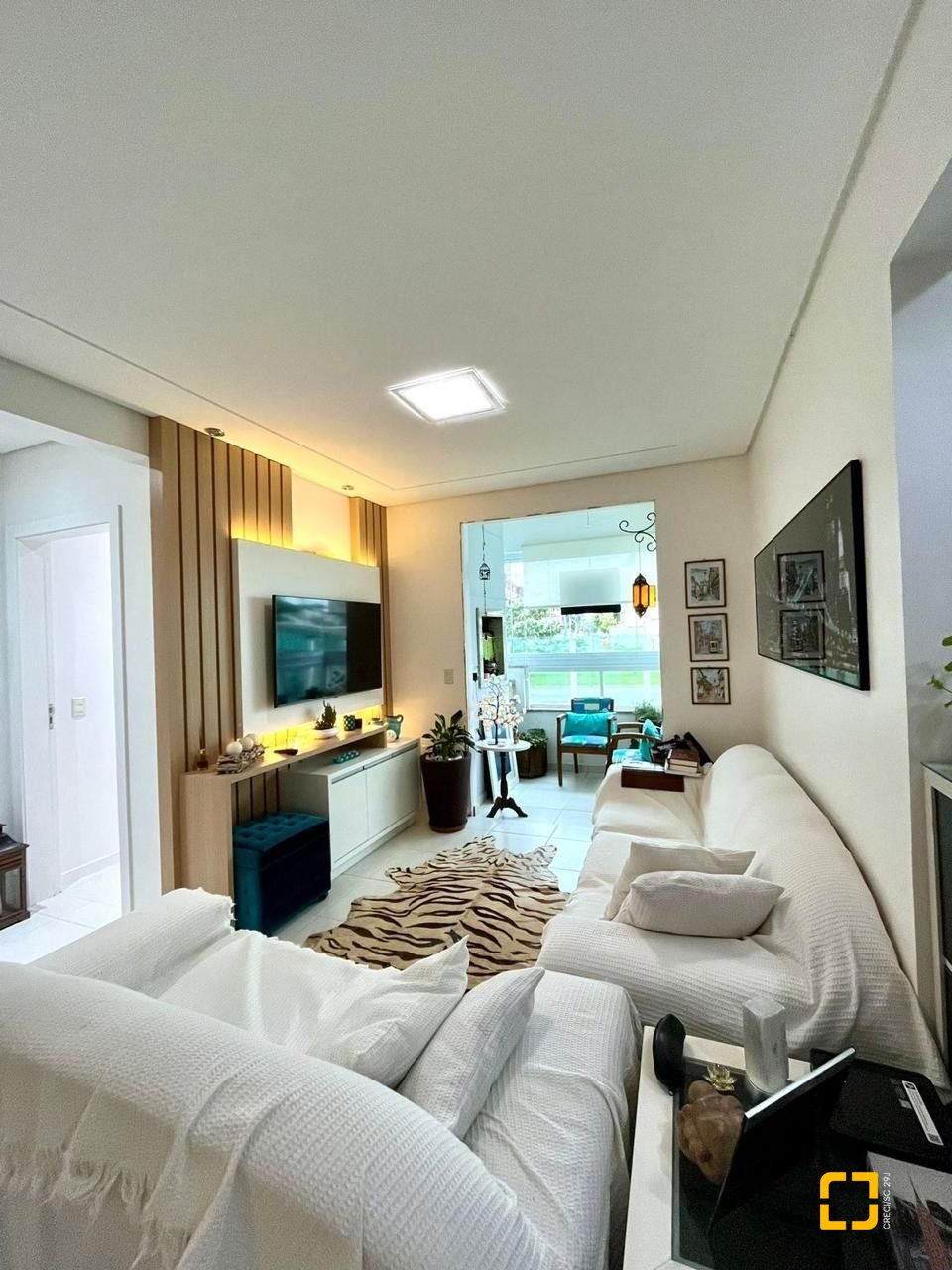 Apartamento com 78m², 3 quartos (sendo 1 suíte), 1 garagem, no bairro Ingleses em Florianópolis