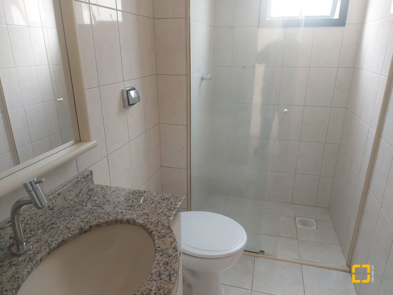 Apartamento com 61m², 2 quartos, 1 garagem, no bairro Itacorubi em Florianópolis