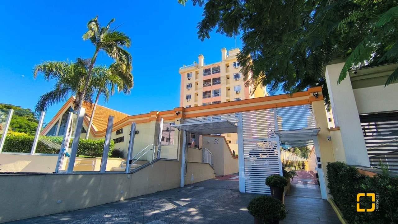 Apartamento com 81m², 3 quartos (sendo 1 suíte), 1 garagem, no bairro Coqueiros em Florianópolis