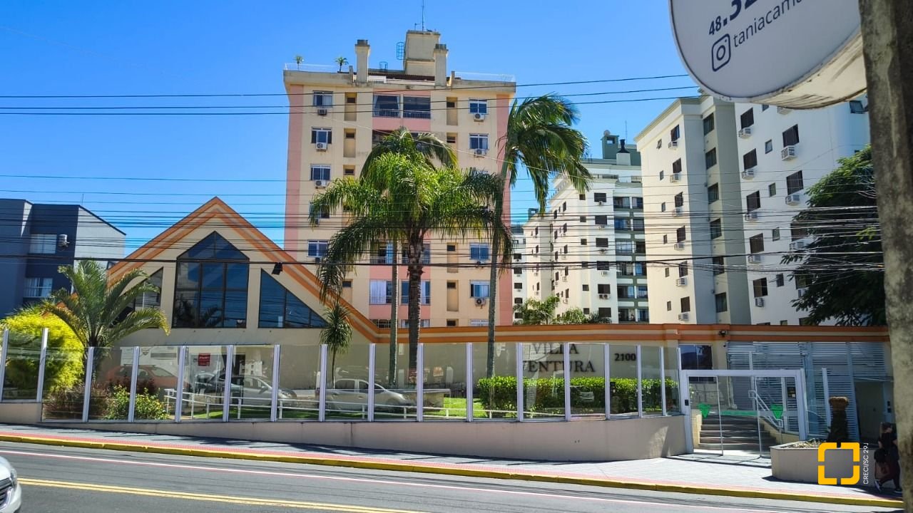 Apartamento com 81m², 3 quartos (sendo 1 suíte), 1 garagem, no bairro Coqueiros em Florianópolis
