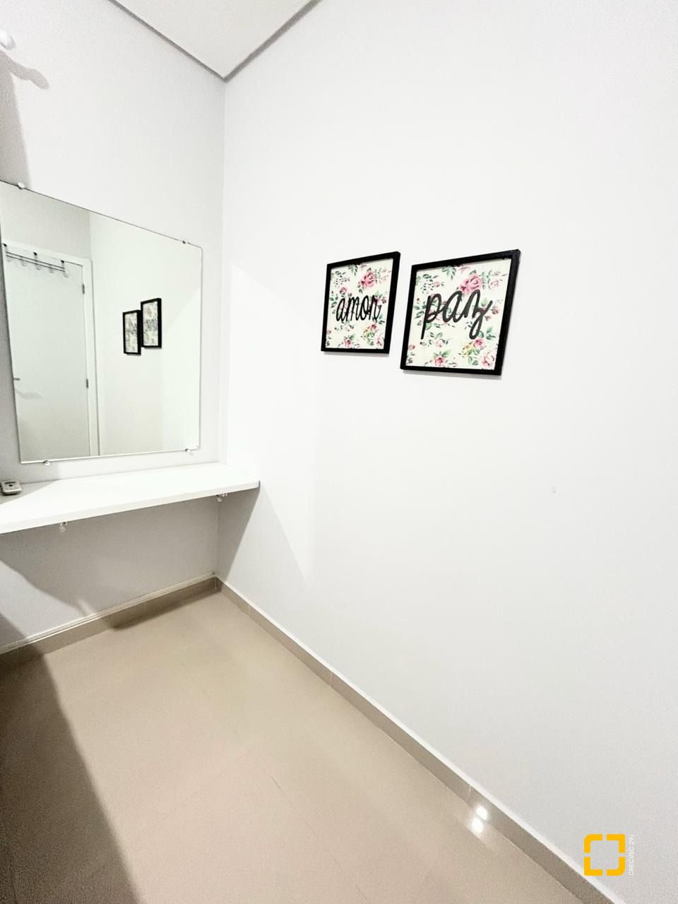 Apartamento com 72m², 4 quartos (sendo 1 suíte), 1 garagem, no bairro Ingleses em Florianópolis