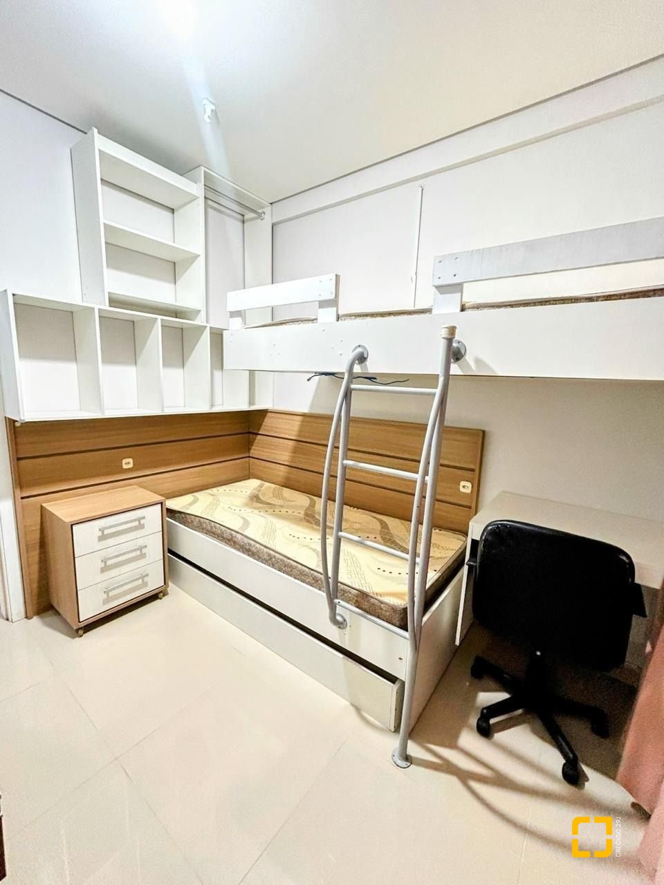 Apartamento com 72m², 4 quartos (sendo 1 suíte), 1 garagem, no bairro Ingleses em Florianópolis