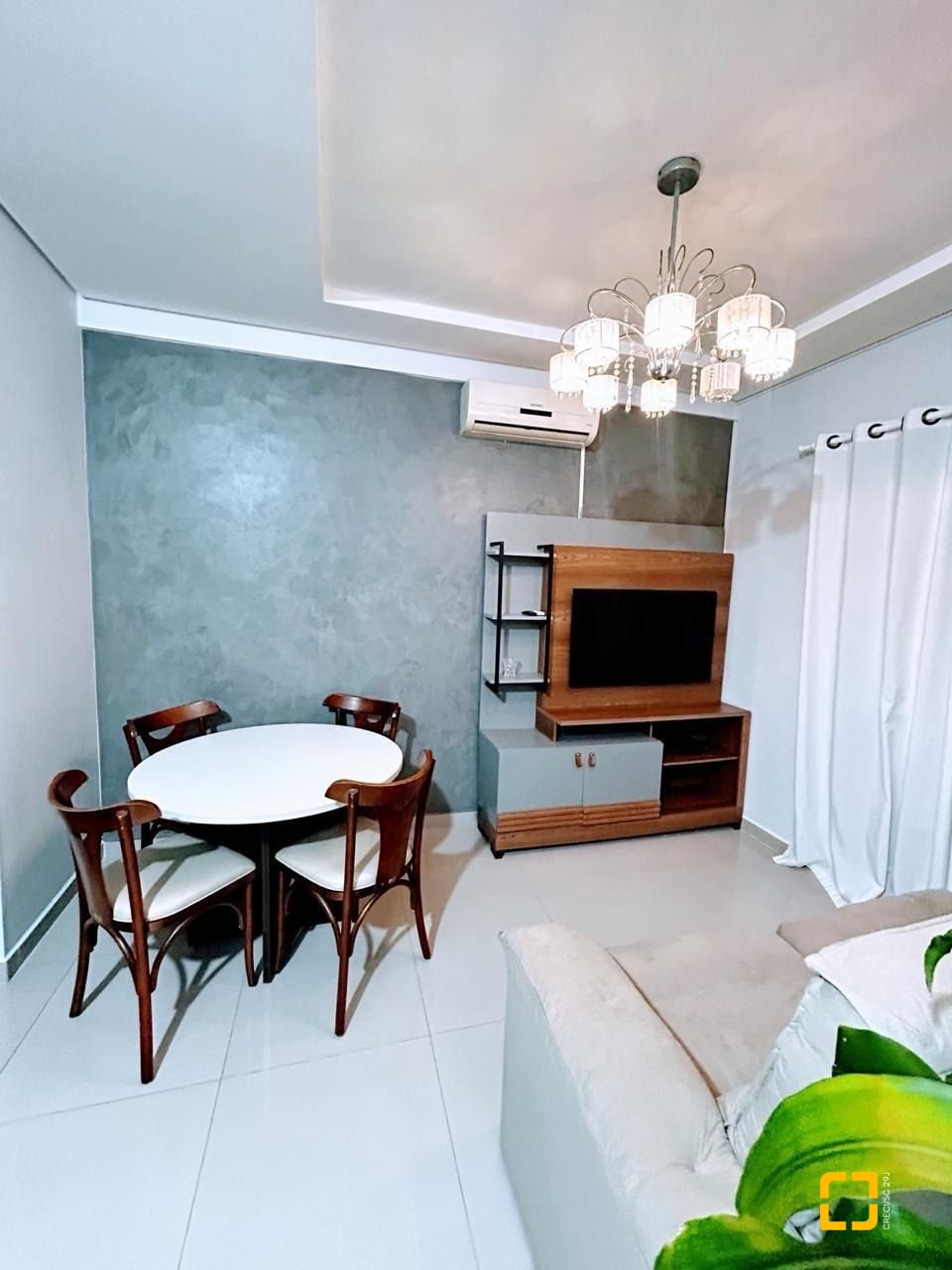 Apartamento com 72m², 4 quartos (sendo 1 suíte), 1 garagem, no bairro Ingleses em Florianópolis