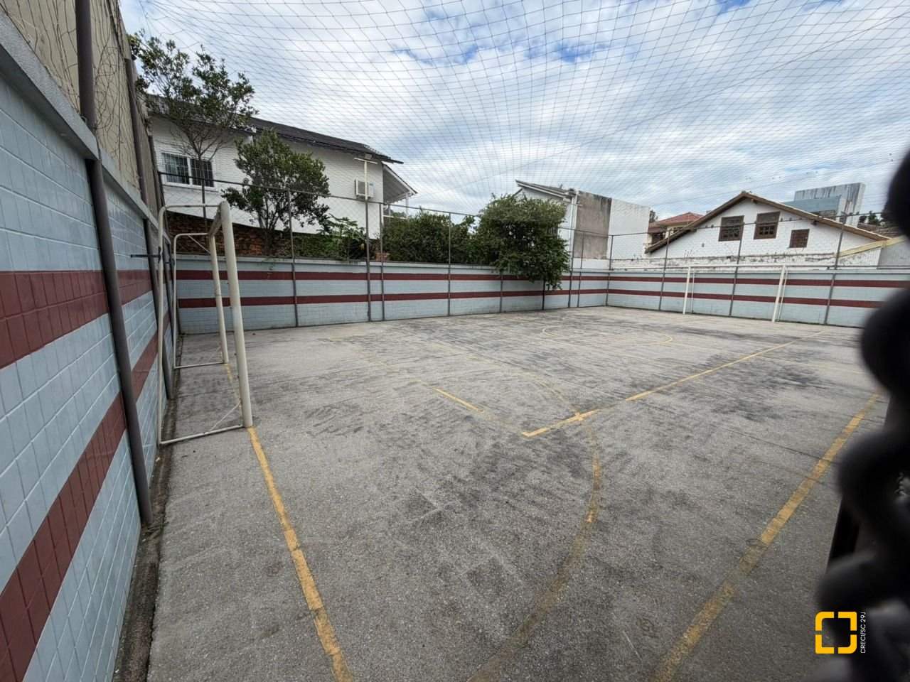 Cobertura com 148m², 5 quartos (sendo 2 suítes), 2 garagens, no bairro Agronômica em Florianópolis