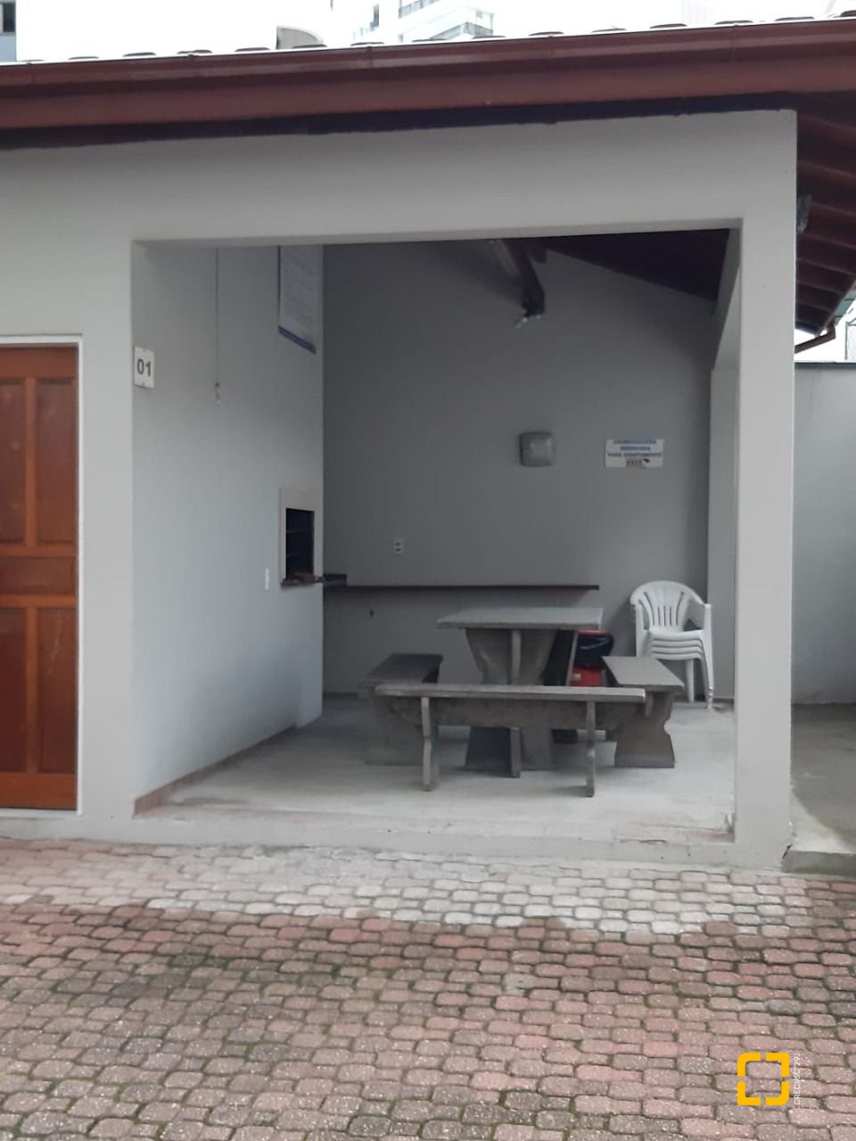Apartamento com 70m², 2 quartos (sendo 1 suíte), 1 garagem, no bairro Itacorubi em Florianópolis